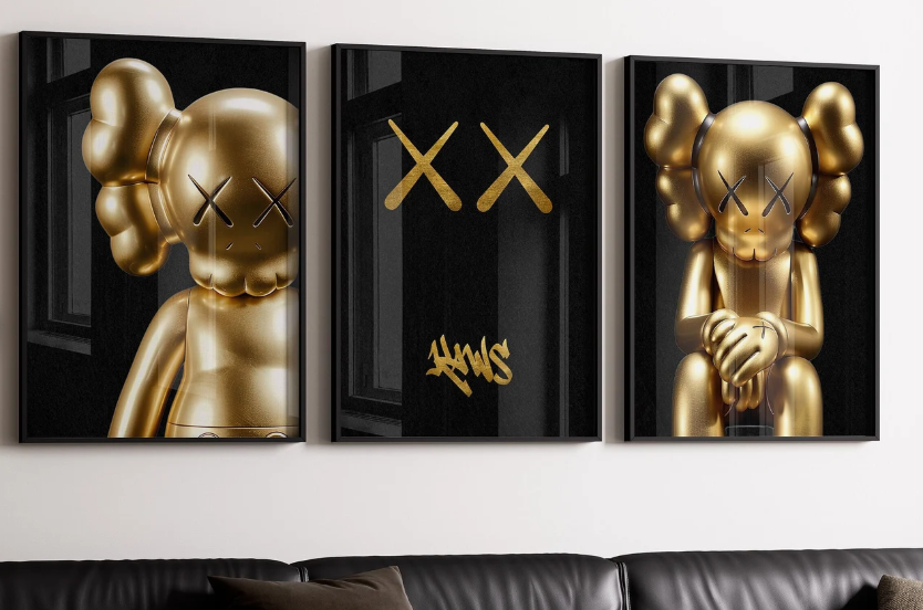 Triptyque Kaws Gold
